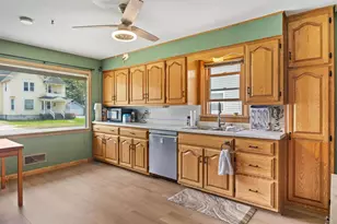 2024 Center St, Stevens Point, WI 54481 - Photo 5