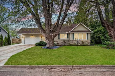 540 19th Avenue South, Wisconsin Rapids, WI 54495 - Photo 1
