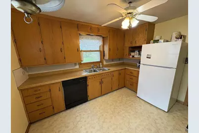 1521 Monroe Street, Wisconsin Rapids, WI 54494 - Photo 5