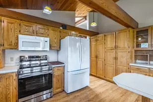 6864 Dairyland Ln, Rudolph, WI 54475 - Photo 15