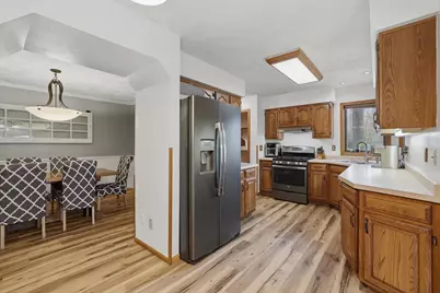 2151 Breezewood, Plover, WI 54467 - Photo 9