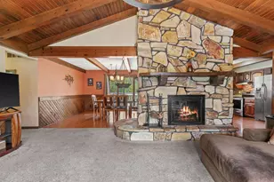 321 Crossbow Dr, Plover, WI 54467 - Photo 7