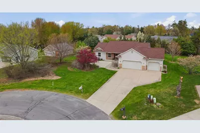 4580 Still Meadow Lane, Plover, WI 54467 - Photo 9