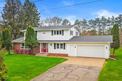 1710 46th Street, Wisconsin Rapids, WI 54494 - Photo 1
