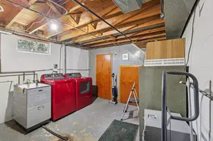 1909 Weber Dr, , WI 53590 - Photo 25