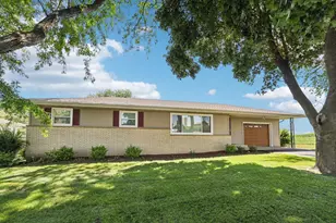 1909 Weber Dr, , WI 53590 - Photo 3