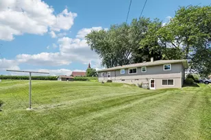 1909 Weber Dr, , WI 53590 - Photo 33