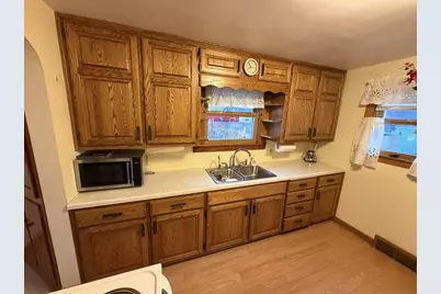 107 N Second Street, Colby, WI 54421 - Photo 5