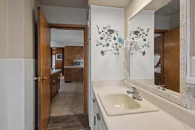 1901 Strongs Avenue, Stevens Point, WI 54481 - Photo 15