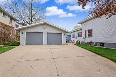 1901 Strongs Avenue, Stevens Point, WI 54481 - Photo 3