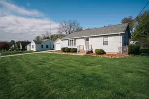 206 S State Ave, Marshfield, WI 54449 - Photo 3