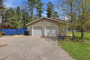 2410 Hickory Dr, Plover, WI 54467 - Photo 45