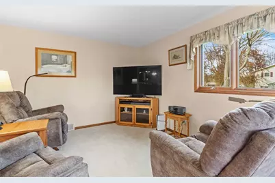 1100 25th Street, Marshfield, WI 54449 - Photo 11