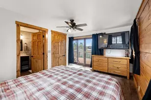 8846 Johnson Point Ln, Land O Lakes, WI 54540 - Photo 17