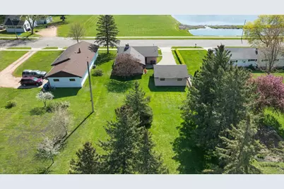808 N Walnut Avenue, Marshfield, WI 54449 - Photo 33