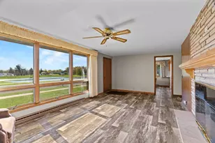 808 N Walnut Ave, Marshfield, WI 54449 - Photo 5
