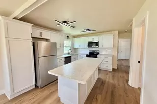 704 Spruce St, Merrill, WI 54452 - Photo 7