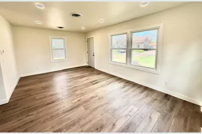 704 Spruce Street, Merrill, WI 54452 - Photo 5