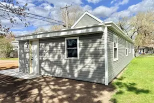 704 Spruce St, Merrill, WI 54452 - Photo 19