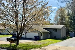 4410-4412 Hilltop Rd, Wausau, WI 54403 - Photo 3