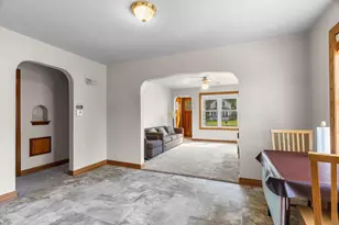 612 N Walnut Ave, Marshfield, WI 54449 - Photo 7