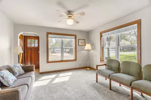 612 N Walnut Ave, Marshfield, WI 54449 - Photo 5