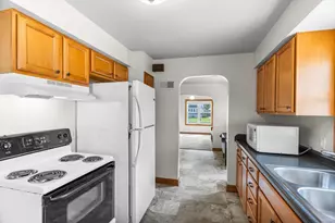 612 N Walnut Ave, Marshfield, WI 54449 - Photo 9