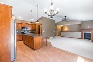 2260 Sisken Ln, Kronenwetter, WI 54455 - Photo 11
