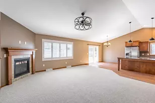2260 Sisken Ln, Kronenwetter, WI 54455 - Photo 5