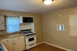 916 Spruce St, Wausau, WI 54401 - Photo 7