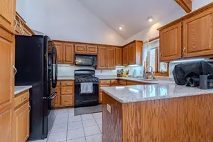 N7912 Elm Tree Ln, Wittenberg, WI 54499 - Photo 15