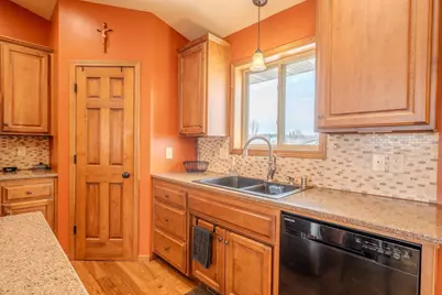 2850 Flagstone Lane, Wausau, WI 54401 - Photo 19