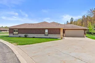 1901 Bluebell Ln, Stevens Point, WI 54482 - Photo 27