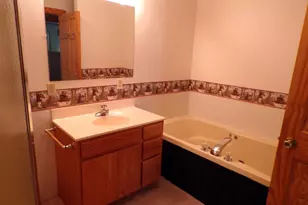 406 W Schofield Ave, Greenwood, WI 54437 - Photo 31