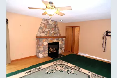 406 Schofield Avenue, Greenwood, WI 54437 - Photo 9