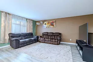 710-712 16th Ave, Wausau, WI 54401 - Photo 3
