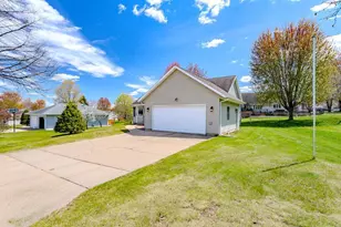 1501 Norton St, Wausau, WI 54401 - Photo 3