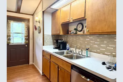 W13071 Bighorn Avenue, Hancock, WI 54943 - Photo 7