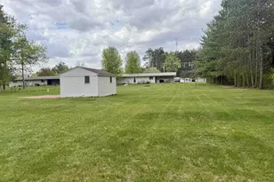 W13071 Bighorn Ave, Hancock, WI 54943 - Photo 15