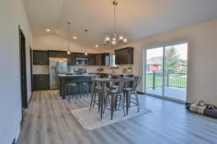 4514 Moreland Rd, Plover, WI 54467 - Photo 9