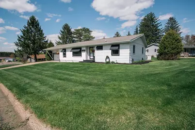 401 Sunset Place, Neillsville, WI 54456 - Photo 3