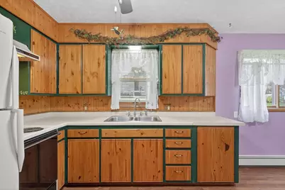 2610 Gaynor Avenue, Wisconsin Rapids, WI 54495 - Photo 5