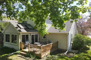 26 Crossbridge Ct, Madison, WI 53717 - Photo 3