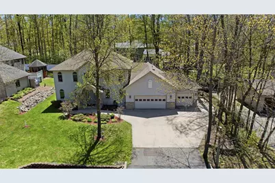 1126 Ives Street, Marshfield, WI 54449 - Photo 5