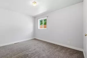 606 N Plum Ave, Marshfield, WI 54449 - Photo 19