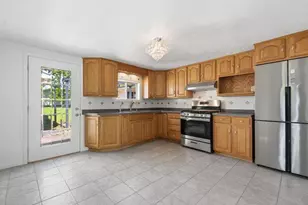 606 N Plum Ave, Marshfield, WI 54449 - Photo 9