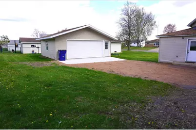 1706 E 7th Street, Merrill, WI 54452 - Photo 3