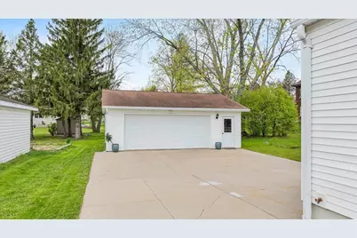 806 Doege Street, Marshfield, WI 54449 - Photo 21