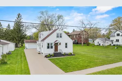 806 Doege Street, Marshfield, WI 54449 - Photo 1