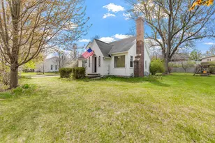 1105 E 9th St, Merrill, WI 54452 - Photo 3